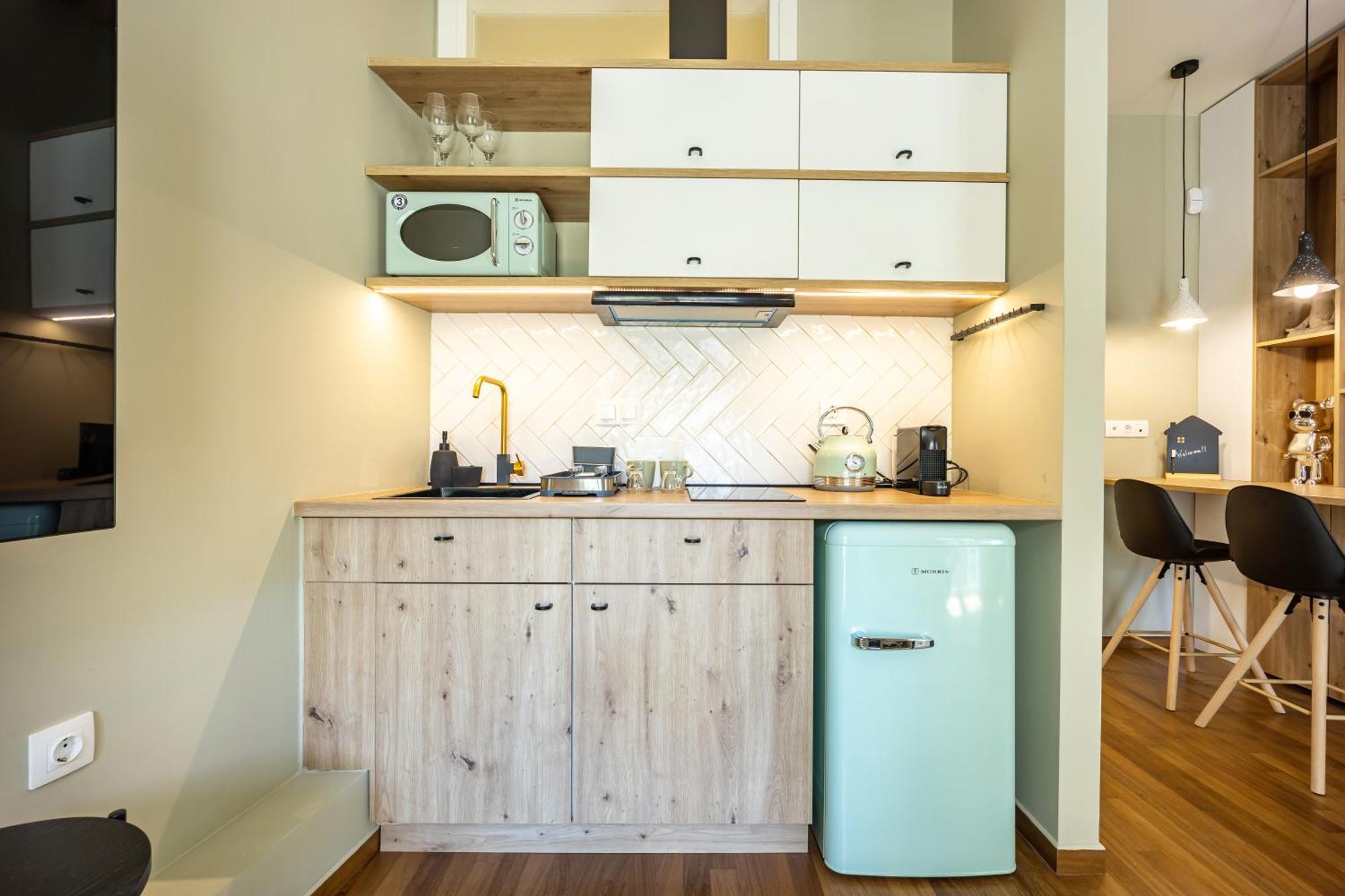 Oasis Athens - Boutique Suites Екстериор снимка