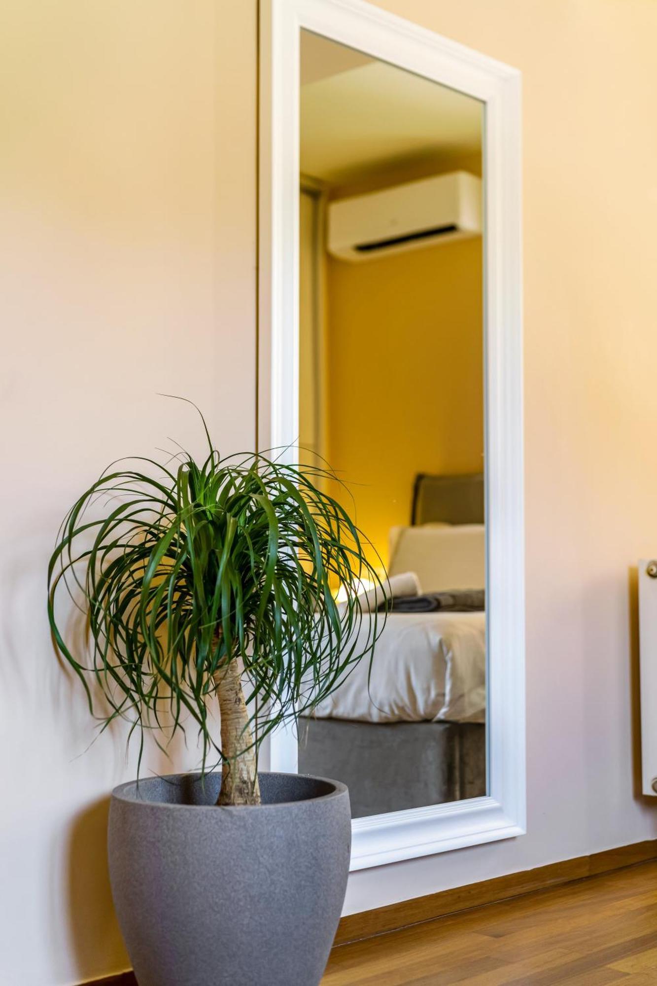 Oasis Athens - Boutique Suites Екстериор снимка